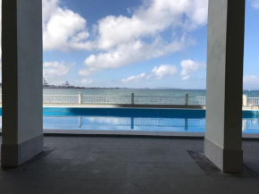 Impecable piso encima playa Galicia